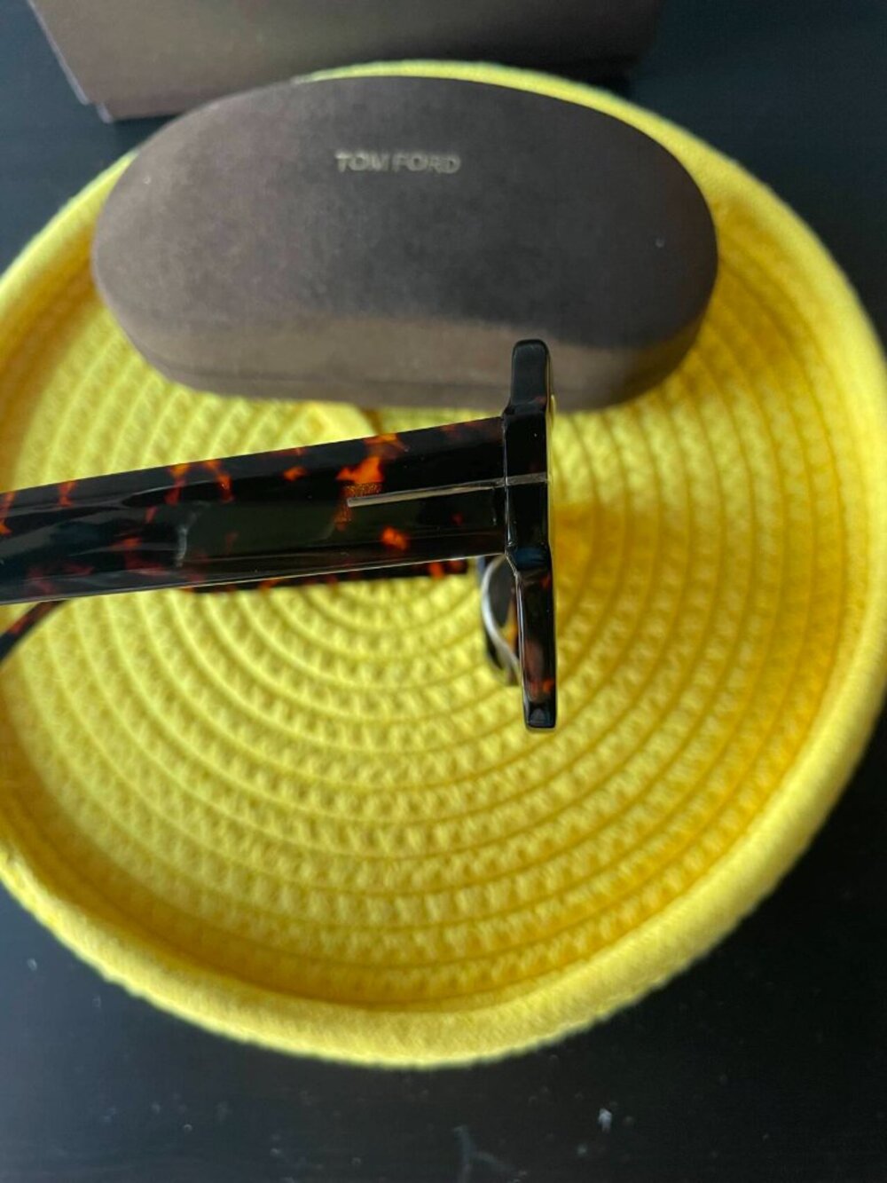 Tom Ford FT1082 Tortoise Sunglasses - Picture 4 of 6